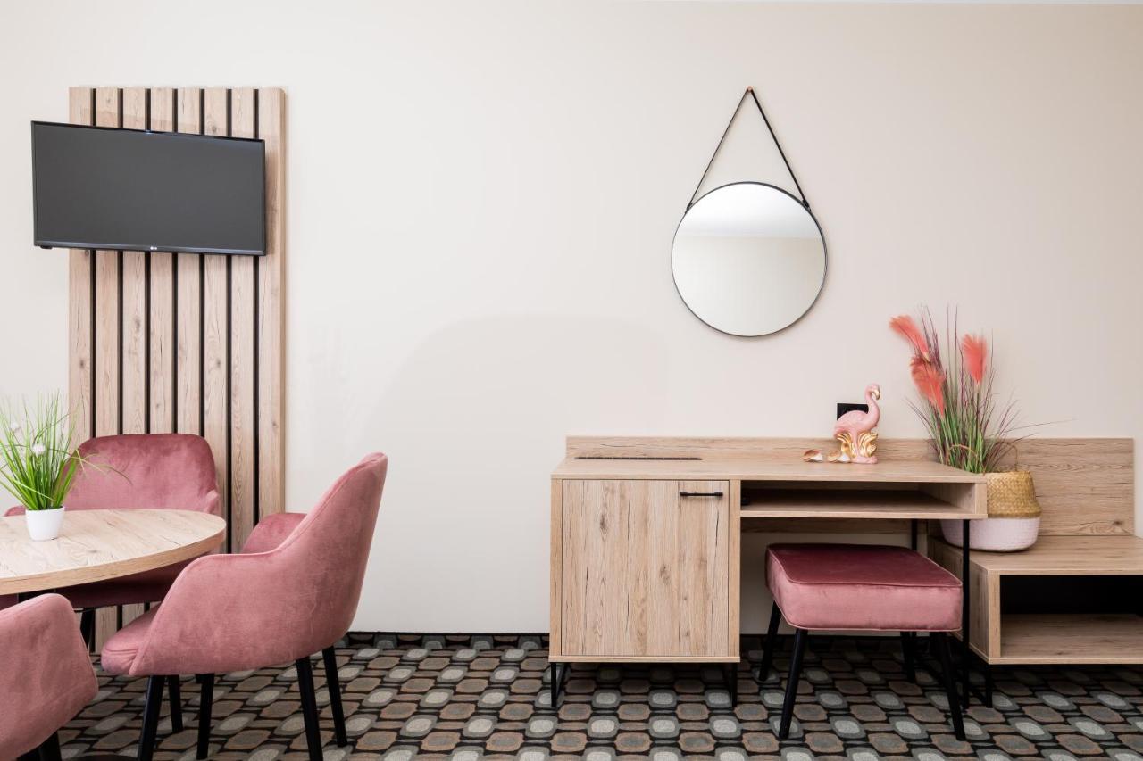 Ferienwohnung Flamingo Pobierowo Exterior foto