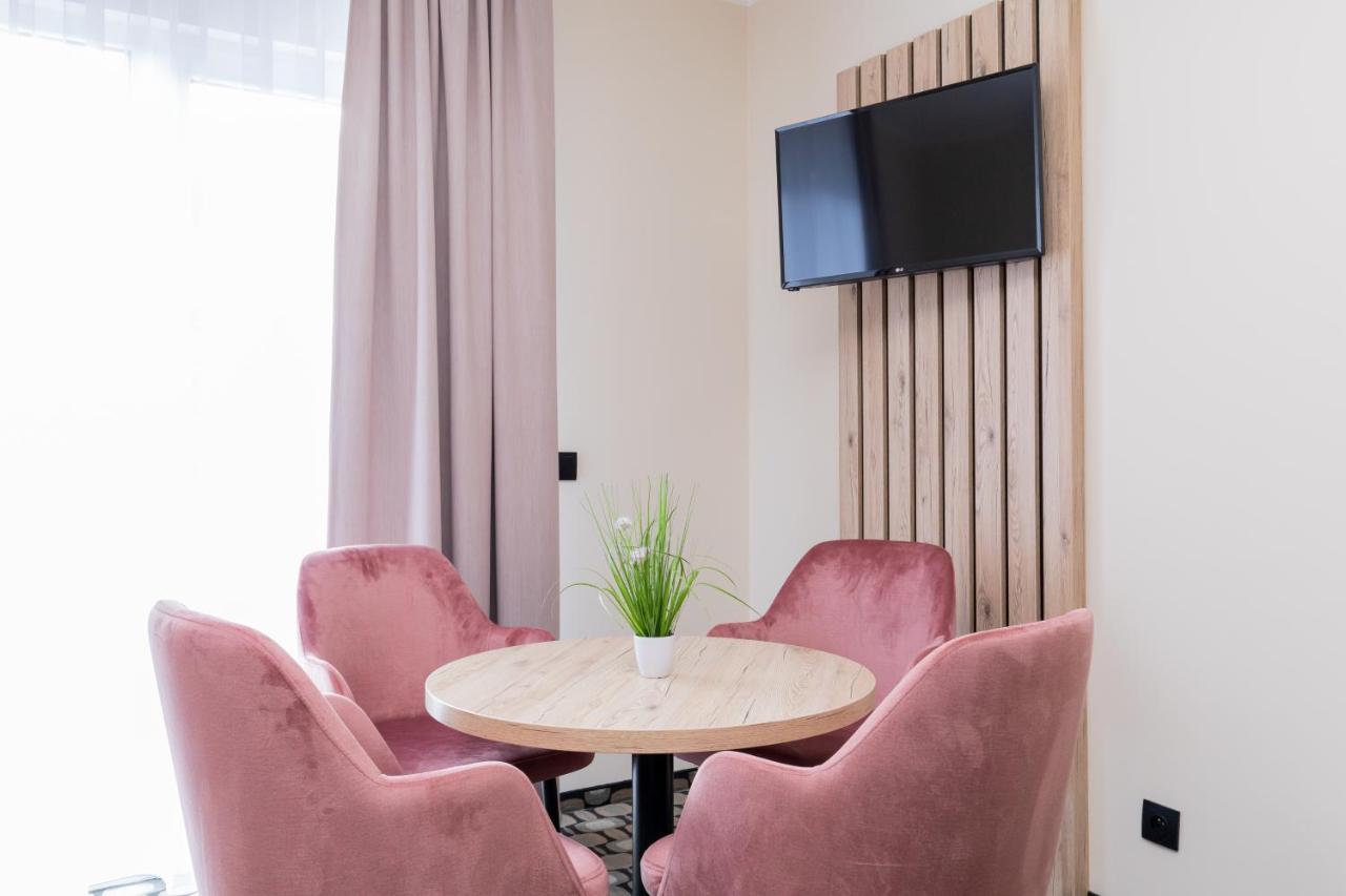 Ferienwohnung Flamingo Pobierowo Exterior foto