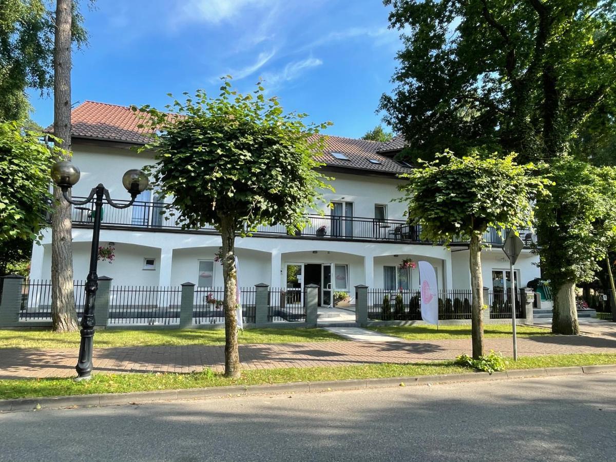 Ferienwohnung Flamingo Pobierowo Exterior foto
